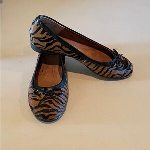 Aerosoles Tiger Print Women's Flats